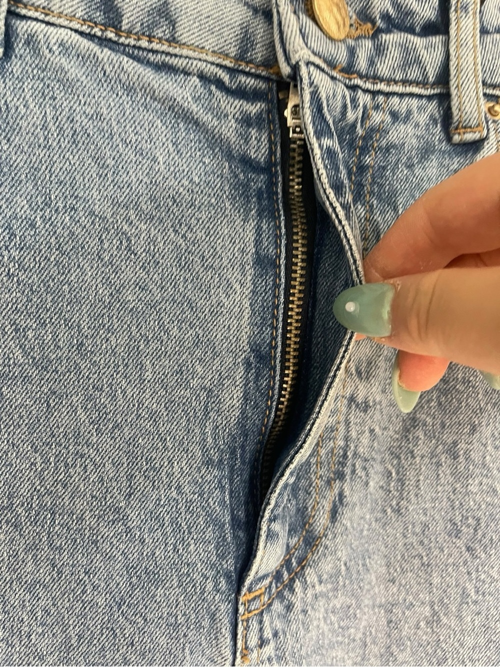 Zara High Rise Straight Jeans Light Blue - Picture 6 of 16